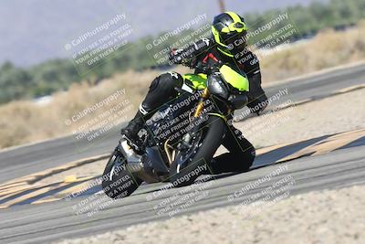 media/Oct-13-2025-Moto Forza (Mon) [[a66d839500]]/3-B Group/Session 3 (Turn 16)/